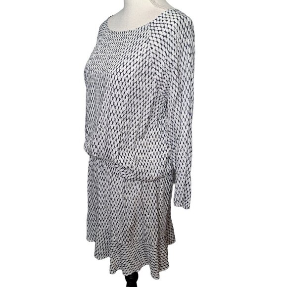 NEW Soft Joie Arryn B Blue White Geo Print Drawstring Waist Mermaid Hem Dress M - Picture 3 of 11